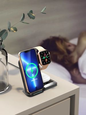Good price 150g Type C Wireless Charger Fast Charging For Multiple Devices 2-8mm Charging Distance online